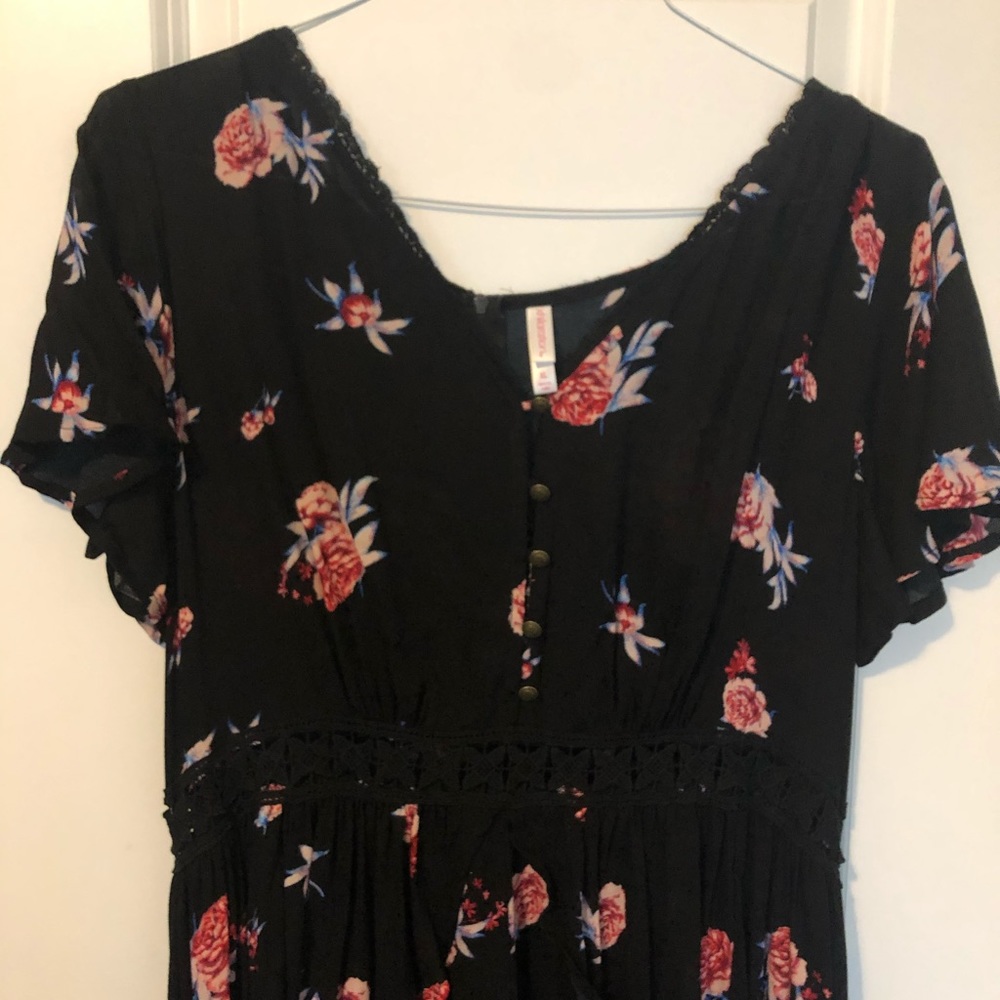 Xhilaration Hi-Lo Rose Printed Romper